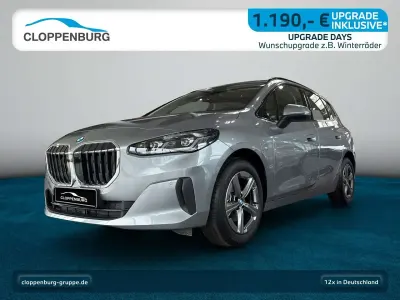 Gebraucht BMW 220 Performance 163 PS (119 kW) 2025 Grau Van / Kleinbus
