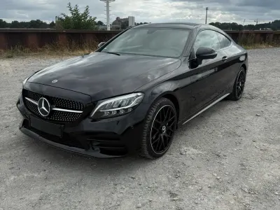 Gebraucht Mercedes C400 333 PS (244 kW) 2018 Schwarz Coupé
