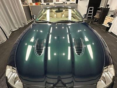 Grün Gebraucht 2001 Jaguar XKR S Cabrio | 32.850 € (Etwas zu teuer)