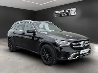 Second-hand Mercedes GLC400d 330 CP (242 kW) 2022 Negru SUV