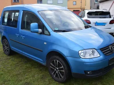 Używany VW Caddy Family 105 KM (77 kW) 2007 Niebieski Minivan