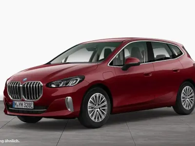 Gebraucht BMW 225 Active Tourer Sport Line 136 PS (100 kW) 2022 Piemont rot Van / Kleinbus