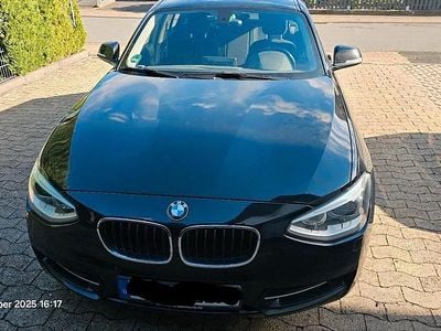 Gebraucht BMW 118 Sport Line 170 PS (125 kW) 2013 Schwarz Kleinwagen
