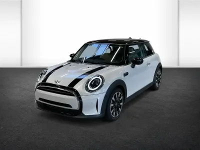 Gebraucht Mini Cooper Classic 136 PS (100 kW) 2021 Silber Kleinwagen