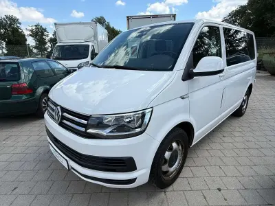 Gebraucht VW Multivan Comfortline 204 PS (150 kW) 2016 Candyweiss Van / Kleinbus
