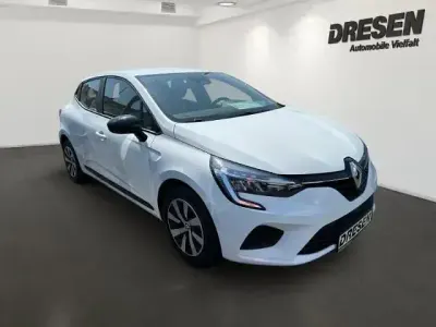 Gebraucht Renault Clio Equilibre 67 PS (49 kW) 2023 Weiss Kleinwagen