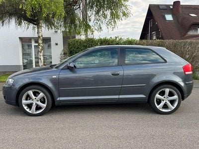 Usata Audi A3 Attraction 102 CV (75 kW) 2003 Grigio Utilitaria
