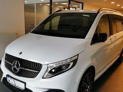 Gebraucht Mercedes V300 Avantgarde Edition 239 PS (175 kW) 2021 Weiß Van / Kleinbus