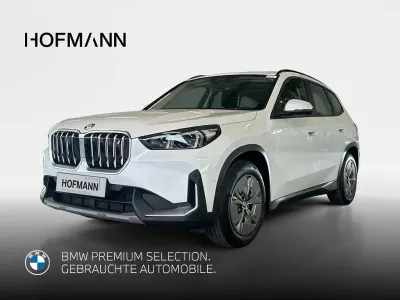 Gebraucht BMW iX1 Performance 200 kW (272 PS) 2023 Mineralweiß metallic SUV