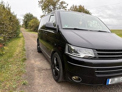 Schwarz Gebraucht 2014 VW T5 Highline Van | 24.499 €