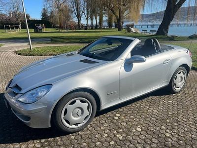 Usata Mercedes SLK200 160 CV (117 kW) 2008 Argento Cabrio