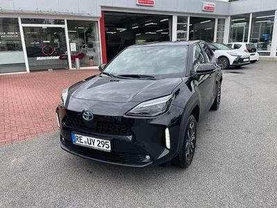 Gebraucht Toyota Yaris Cross Team 92 PS (67 kW) 2023 Mysticschwarz metallic SUV