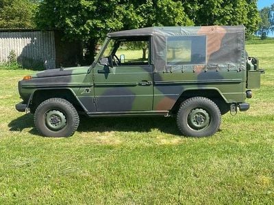 Second-hand Mercedes G250 92 CP (67 kW) 1992 Verde SUV