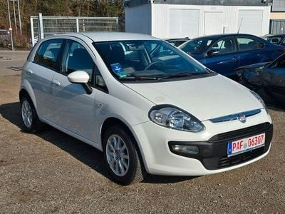 Gebraucht Fiat Punto Evo Dynamic 105 PS (77 kW) 2010 Weiß Kleinwagen