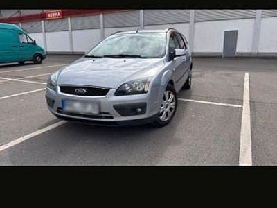 Usata Ford Focus 101 CV (74 kW) 2005 Argento Station wagon