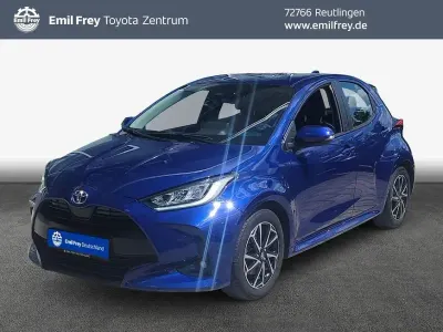 Gebraucht Toyota Yaris Team 116 PS (85 kW) 2022 Blau Kleinwagen