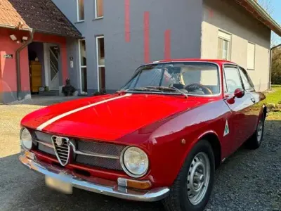 Gebraucht Alfa Romeo GT Junior 87 PS (63 kW) 1976 Rot Coupé