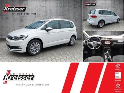 Gebraucht VW Touran Highline 150 PS (110 kW) 2020 Weiß (pure white) Van / Kleinbus