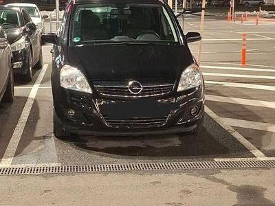 Gebraucht Opel Zafira 140 PS (102 kW) 2008 Schwarz Van / Kleinbus
