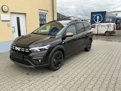 Black nacré metallic Neu 2025 Dacia Jogger Extreme Van / Kleinbus | 22.740 € (Fairer Preis)