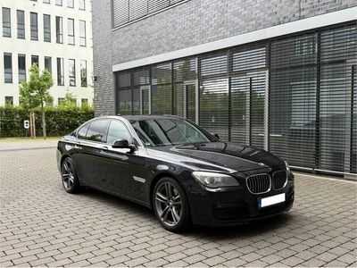 BMW 730