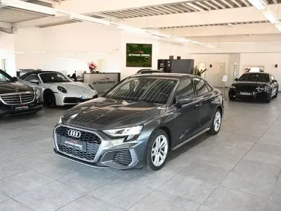Używany Audi A3 S-Line 150 KM (110 kW) 2023 Szary Sedan/Limuzyna