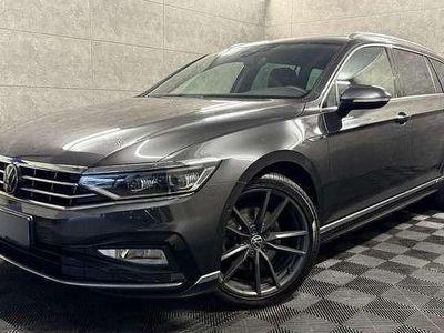 Grau Gebraucht 2023 VW Passat Elegance Kombi | 32.980 € (Teuer)
