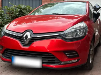 Gebraucht Renault Clio IV 90 PS (66 kW) 2016 Rot Limousine