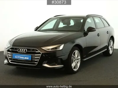 Używany Audi A4 Advanced 204 KM (150 kW) 2023 Czarny Kombi