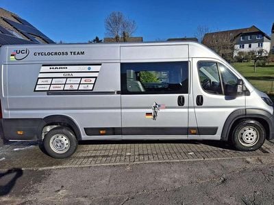 Gebraucht Peugeot Boxer 163 PS (119 kW) 2021 Silber Van