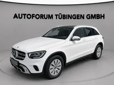 Gebraucht Mercedes GLC200 163 PS (119 kW) 2022 Polarweiß SUV