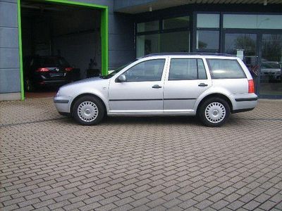 Gebraucht VW Golf IV Pacific 105 PS (77 kW) 2000 Silber Kombi