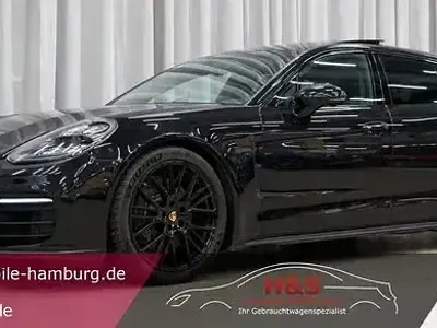 Occasion Porsche Panamera 4 Platinum Edition 330 PK (242 kW) 2022 Zwart Sedan