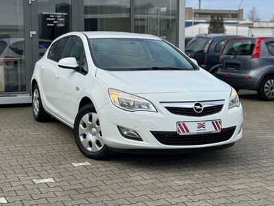 gebraucht Opel Astra 1.4+1Hand+PDCvornhinte+Klima+Szhz+S.heft