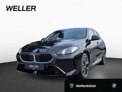 Black sapphire (schwarz) Neu 2026 BMW 120 Comfort Edition Kleinwagen | 35.980 € (Guter Preis)