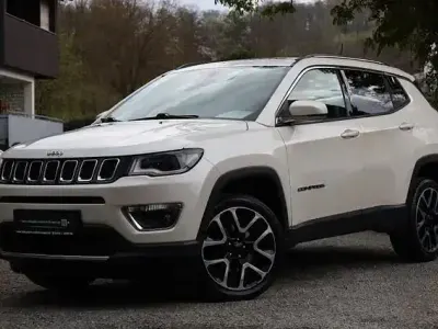 Gebraucht Jeep Compass Limited 170 PS (125 kW) 2018 Weiß SUV