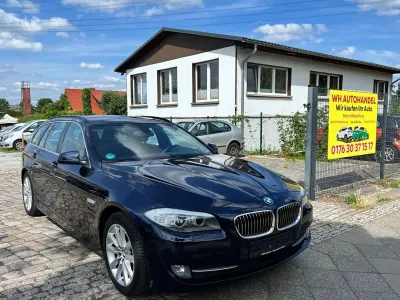 Gebraucht BMW 520 184 PS (135 kW) 2013 Blau Kombi
