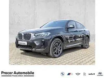 Second-hand BMW X4 M Sport 190 CP (139 kW) 2025 Gri SUV