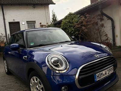Second-hand Mini Cooper 136 CP (100 kW) 2019 Albastru Hatchback