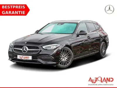 Gebraucht Mercedes C200 Avantgarde 204 PS (150 kW) 2021 Schwarz Kombi