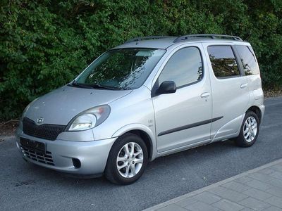 Toyota Yaris Verso