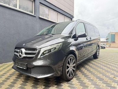 Mercedes V220