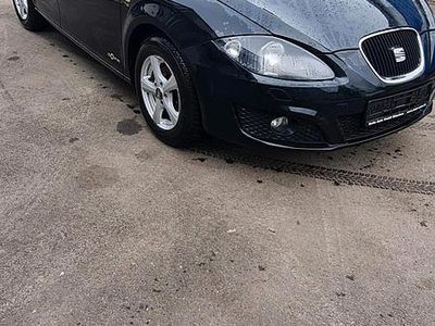 Usata Seat Leon 105 CV (77 kW) 2012 Nero Berlina