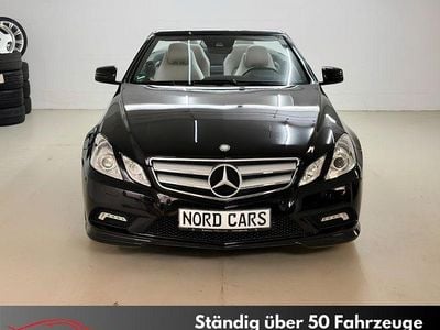 Usata Mercedes E200 AMG line 184 CV (135 kW) 2010 Nero Cabrio