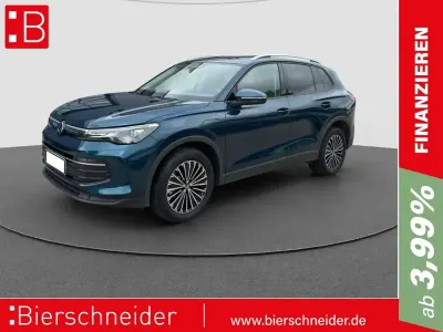 Gebraucht VW Tiguan Life 204 PS (150 kW) 2025 Blau SUV