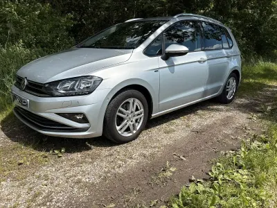 Gebraucht VW Golf Sportsvan Join 131 PS (96 kW) 2018 Silber Van / Kleinbus