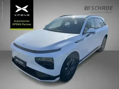 Usata XPENG G9 RWD Long Range 230 kW (313 CV) 2025 Bianco SUV