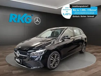 Neu Mercedes B180 Progressive 136 PS (100 kW) 2026 Schwarz Kleinwagen