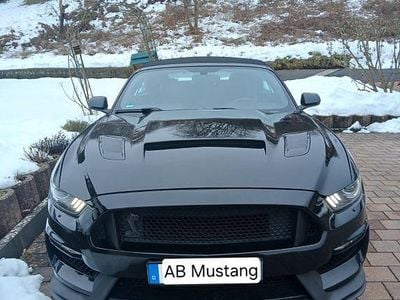 Gebraucht Ford Mustang 309 PS (227 kW) 2015 Schwarz Cabrio