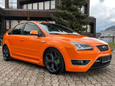 gebraucht Ford Focus Lim. ST | Kundendienst Neu